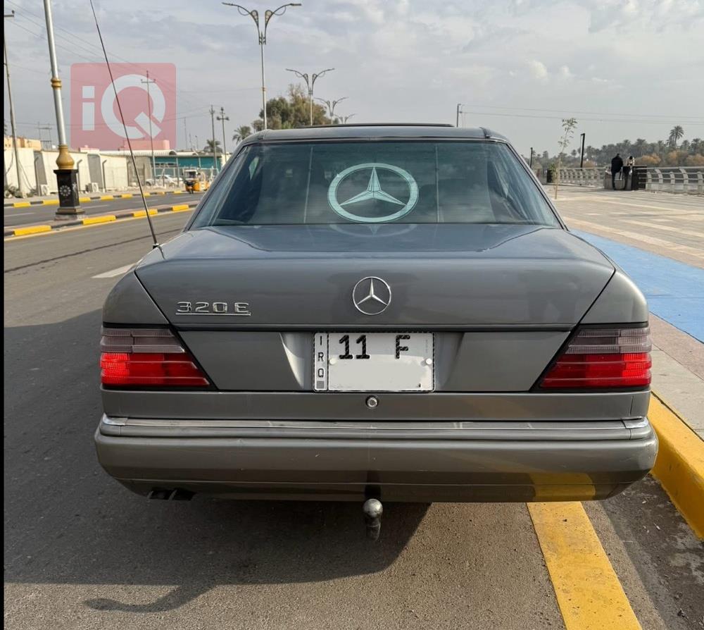 مێرسێدس بێنز E-Class